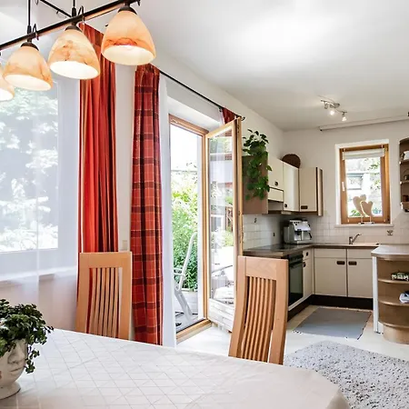 Gaestehaus Wechselberger * ستيناش آم بيرنر